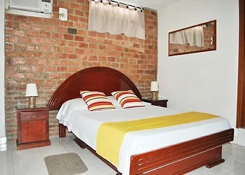 Hotel Casa Boston Inn 바랑키야 3*,